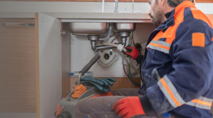 Professional slab leak plumber services in Plano, IL